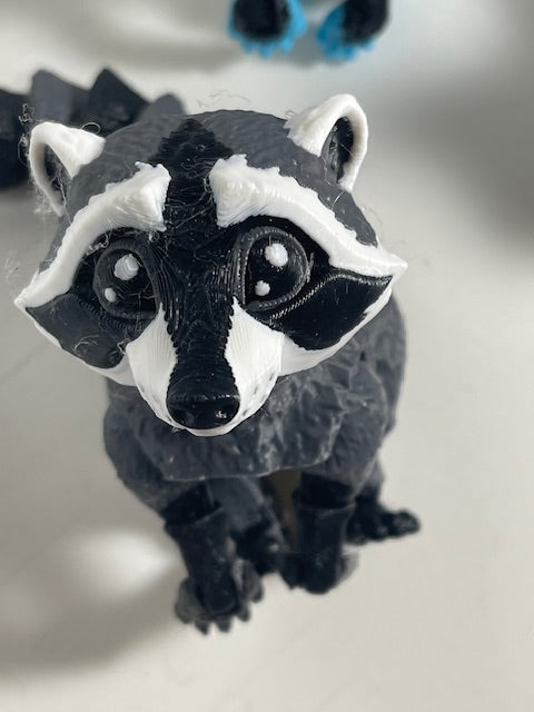 Raccoon flexi figurine