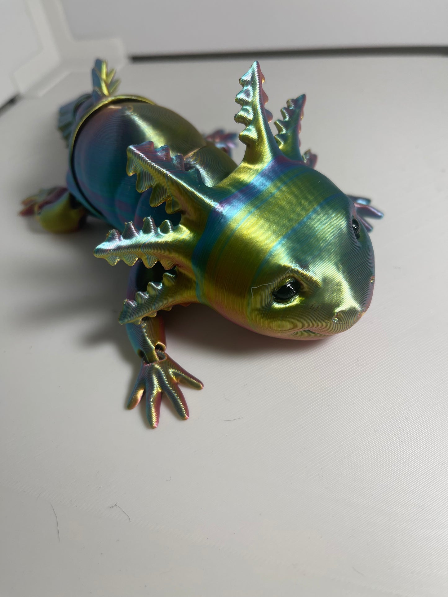 Flexible Axolotl figurine with Moving Joints for decor