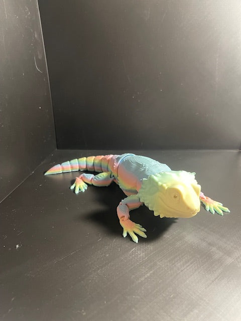 3D Printed Flexible Moving Bearded Dragon